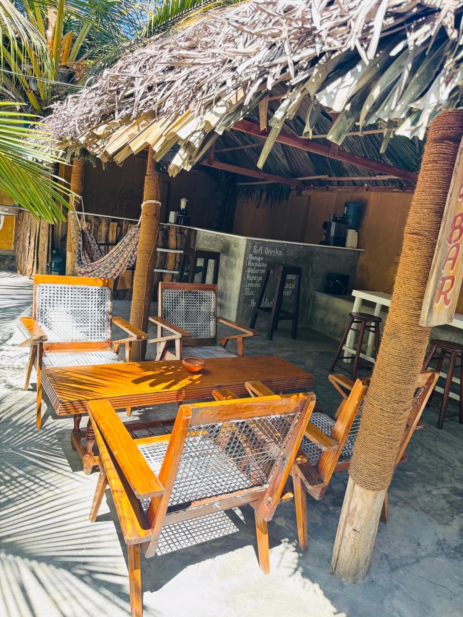 Dreamy Hostel Arugambay Arugam Bay Exterior foto